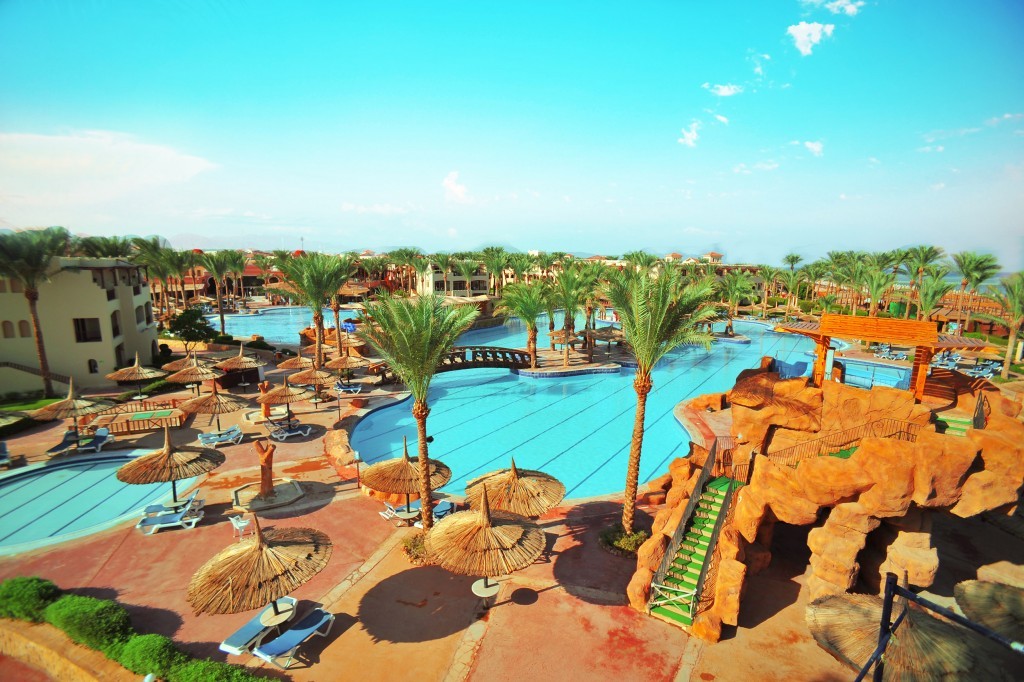 Sea Beach Edge By Rotana